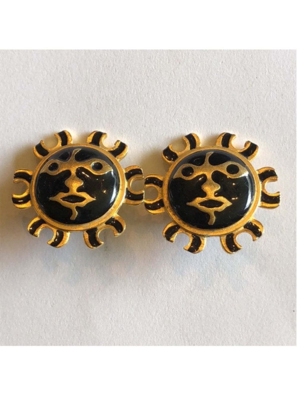 CRAFT Signed Soft Satin Gold Tone Celestial Sun Clip On Earrings
